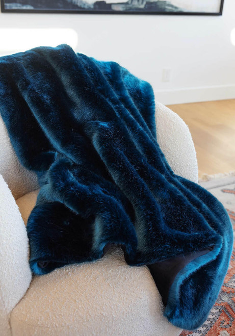 Couture Collection Sapphire Mink Faux Fur Throws   Couture Collection Sapphire Mink Faux Fur Throws