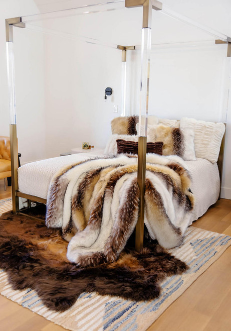 Limited Edition Arctic Wolf Faux Fur Throws   Limited Edition Arctic Wolf Faux Fur Throws