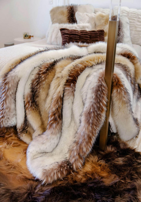 Limited Edition Arctic Wolf Faux Fur Throws   Limited Edition Arctic Wolf Faux Fur Throws