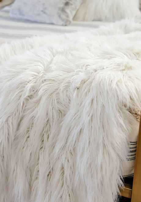Signature Series White Tibetan Lamb Faux Fur Throws   Signature Series White Tibetan Lamb Faux Fur Throws