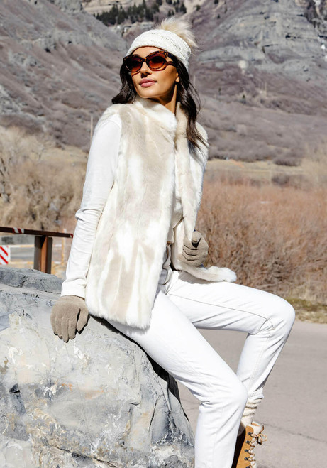 Winter Rabbit Faux Fur Hook Vest   Winter Rabbit Faux Fur Hook Vest